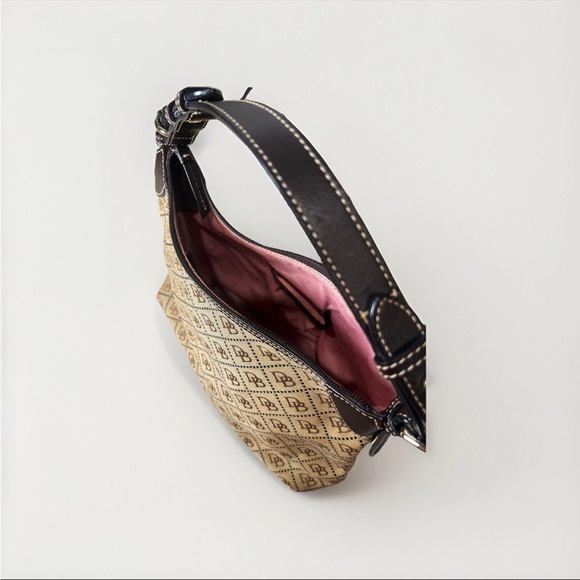 Vintage Dooney And Bourke Handbag Tan Leather Small Logo Shoulder Purse - Picture 2 of 4